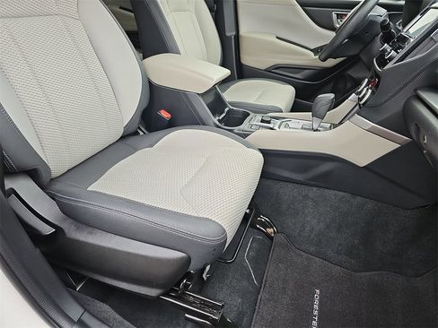 Certified 2021 Subaru Forester Premium image 10