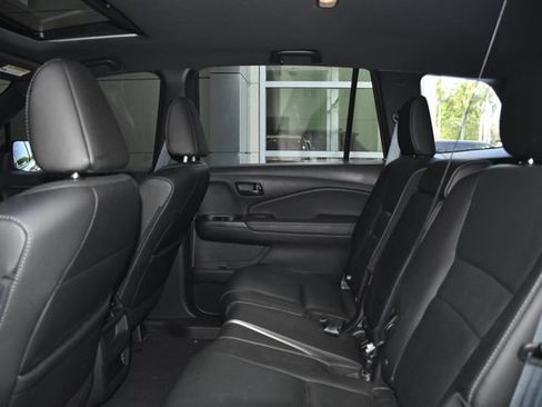 Used 2023 Honda Passport EX-L image 24