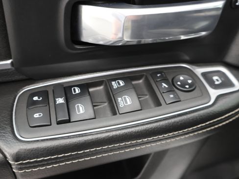 Used 2022 RAM 2500 Laramie AWD/4WD image 41
