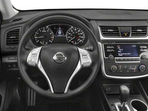 Used 2018 Nissan Altima 2.5 S w/ S Convenience Package FWD image 10