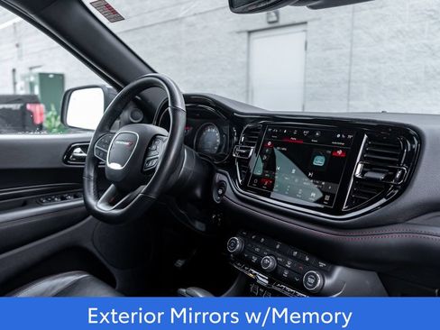 Used 2025 Dodge Durango GT AWD/4WD image 12