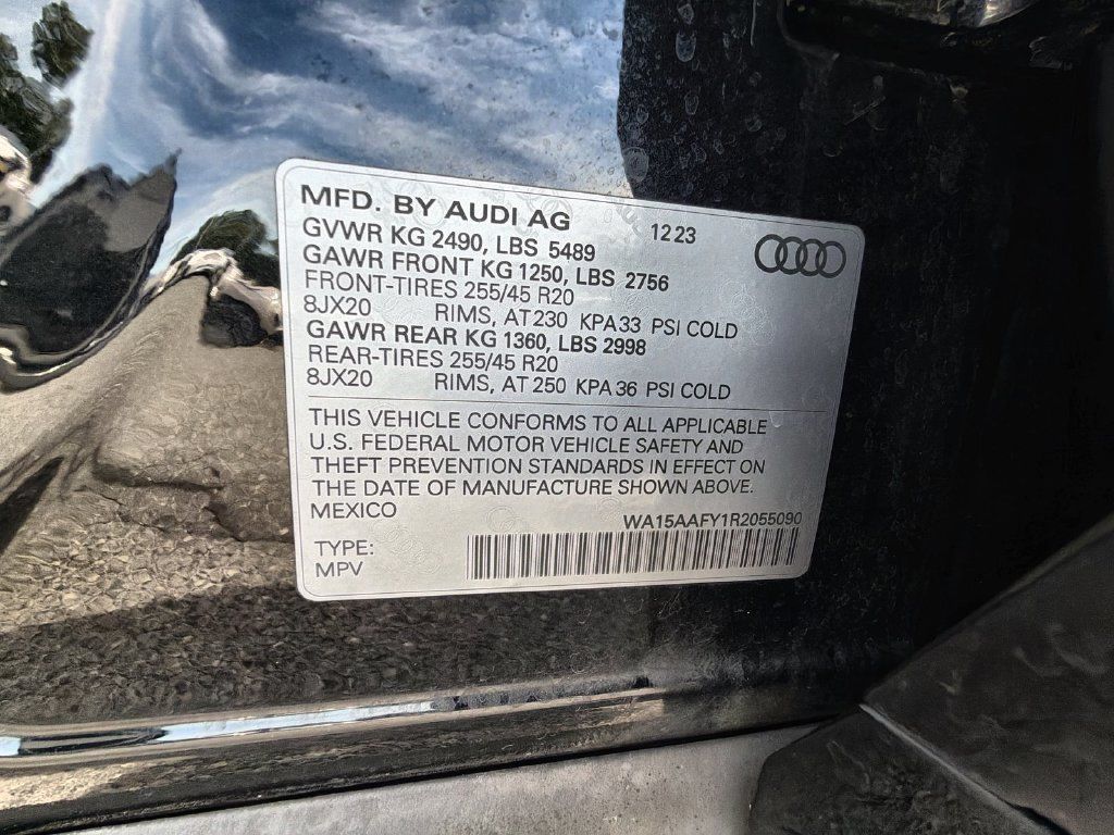 Used 2024 Audi Q5 2.0T Premium Plus w/ Premium Plus Package AWD/4WD image 29