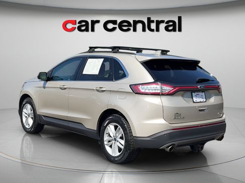 Used 2018 Ford Edge SEL AWD/4WD image 3