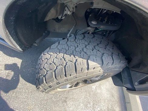 Used 2021 Ford Ranger XLT w/ Tremor Off-Road Package AWD/4WD image 2