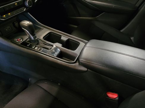 Used 2024 Nissan Sentra S FWD image 26