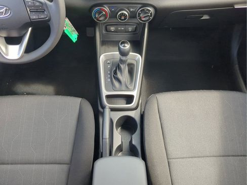 New 2026 Hyundai Venue SE FWD image 26
