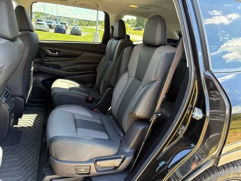 Used 2024 Subaru Ascent Onyx Edition AWD/4WD image 32