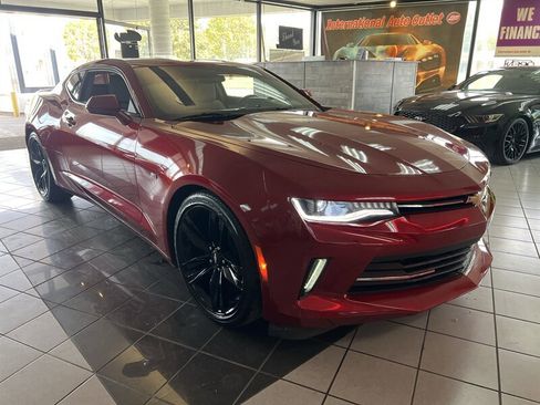 Used 2016 Chevrolet Camaro LT w/ RS Package image 4