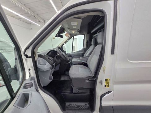 Used 2018 Ford Transit 150 148 Medium Roof RWD image 9