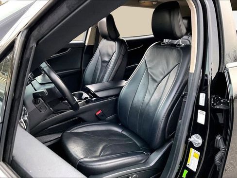 Used 2022 Lincoln Nautilus Reserve image 21