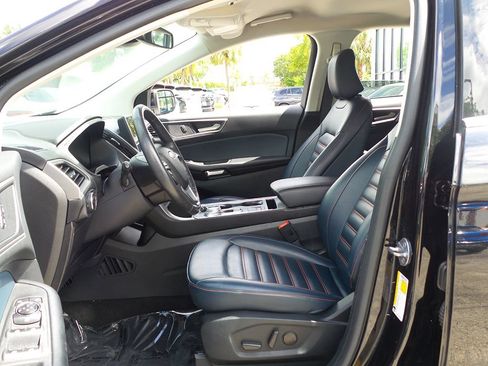 Used 2022 Ford Edge SEL w/ Sport Appearance Package AWD/4WD image 26