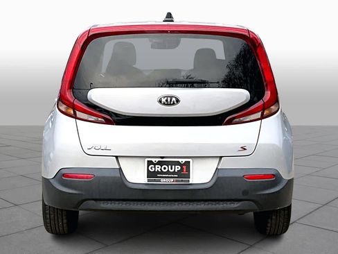 Used 2020 Kia Soul S image 4