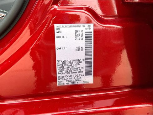 Used 2024 Nissan Altima 2.5 SR FWD image 33