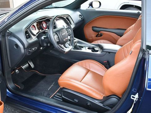 Used 2017 Dodge Challenger SRT Hellcat image 37