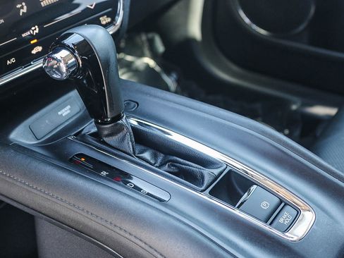 Used 2019 Honda HR-V EX-L image 20