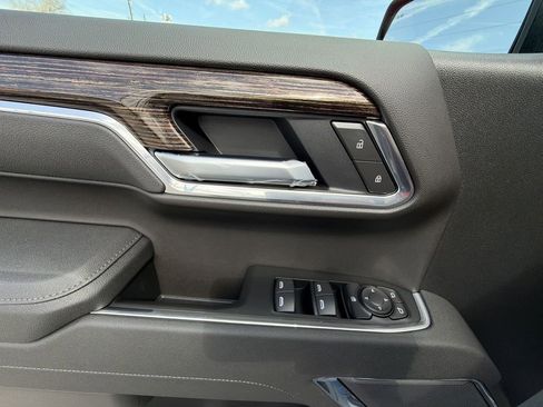New 2026 GMC Sierra 1500 SLE w/ Preferred Package image 30