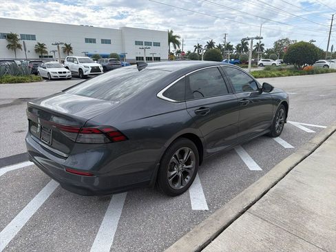 Used 2023 Honda Accord EX image 5