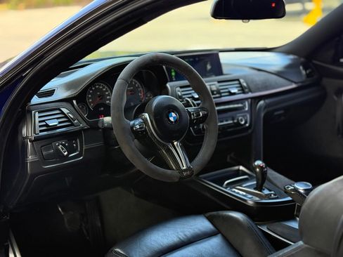 Used 2019 BMW M4 CS w/ Executive Package RWD image 18