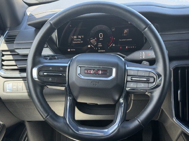 Used 2026 GMC Acadia Elevation w/ Elevation Premium Package FWD image 28