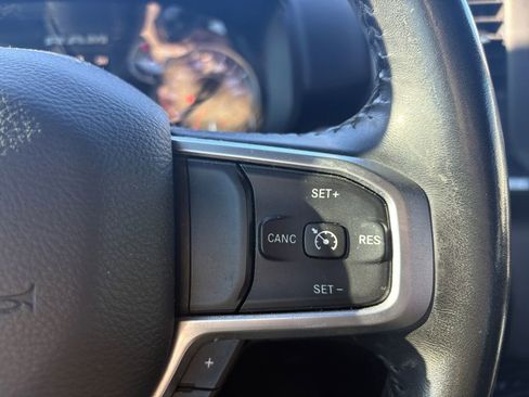 Used 2019 RAM 1500 Big Horn image 16