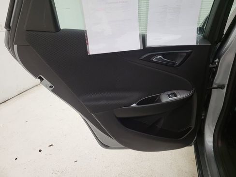 Used 2025 Chevrolet Malibu LT image 38