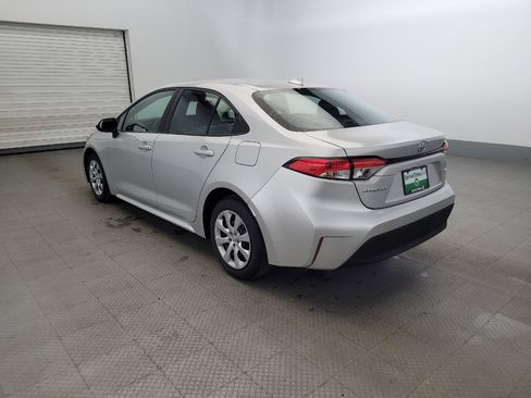 Used 2024 Toyota Corolla LE image 5