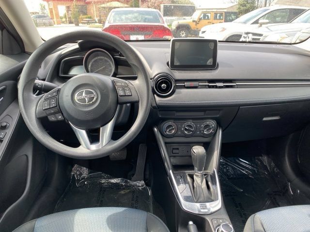 Used 2016 Scion iA FWD image 7