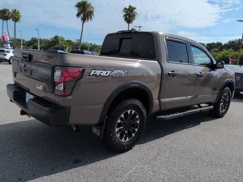 Used 2023 Nissan Titan PRO-4X w/ Pro-4x Convenience Package AWD/4WD image 4