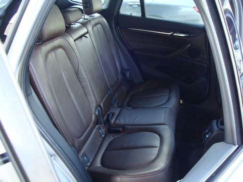 Used 2016 BMW X1 xDrive28i image 12