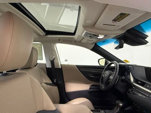 Used 2020 Lexus ES 350 w/ Premium Package FWD image 56
