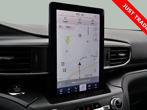 Used 2020 Ford Explorer ST w/ ST Street Pack image 27