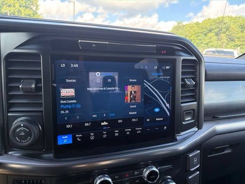 Used 2025 Ford F150 Lariat w/ Equipment Group 502A High AWD/4WD image 22