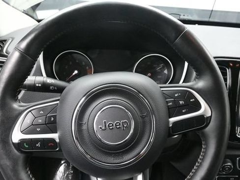 Used 2018 Jeep Compass Limited AWD/4WD image 14
