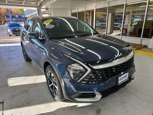 Certified 2023 Kia Sportage EX image 7