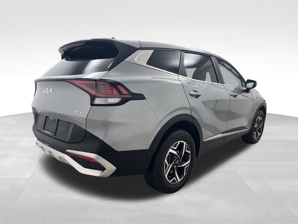 Used 2025 Kia Sportage LX AWD/4WD image 6