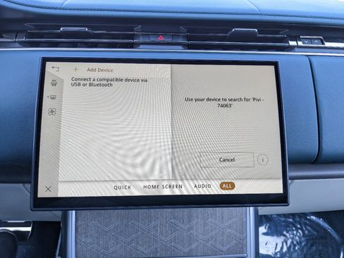 New 2025 Land Rover Range Rover SV image 27