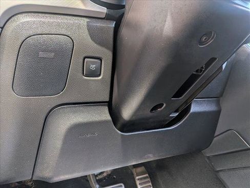 Used 2020 Ford Mustang Premium RWD image 14