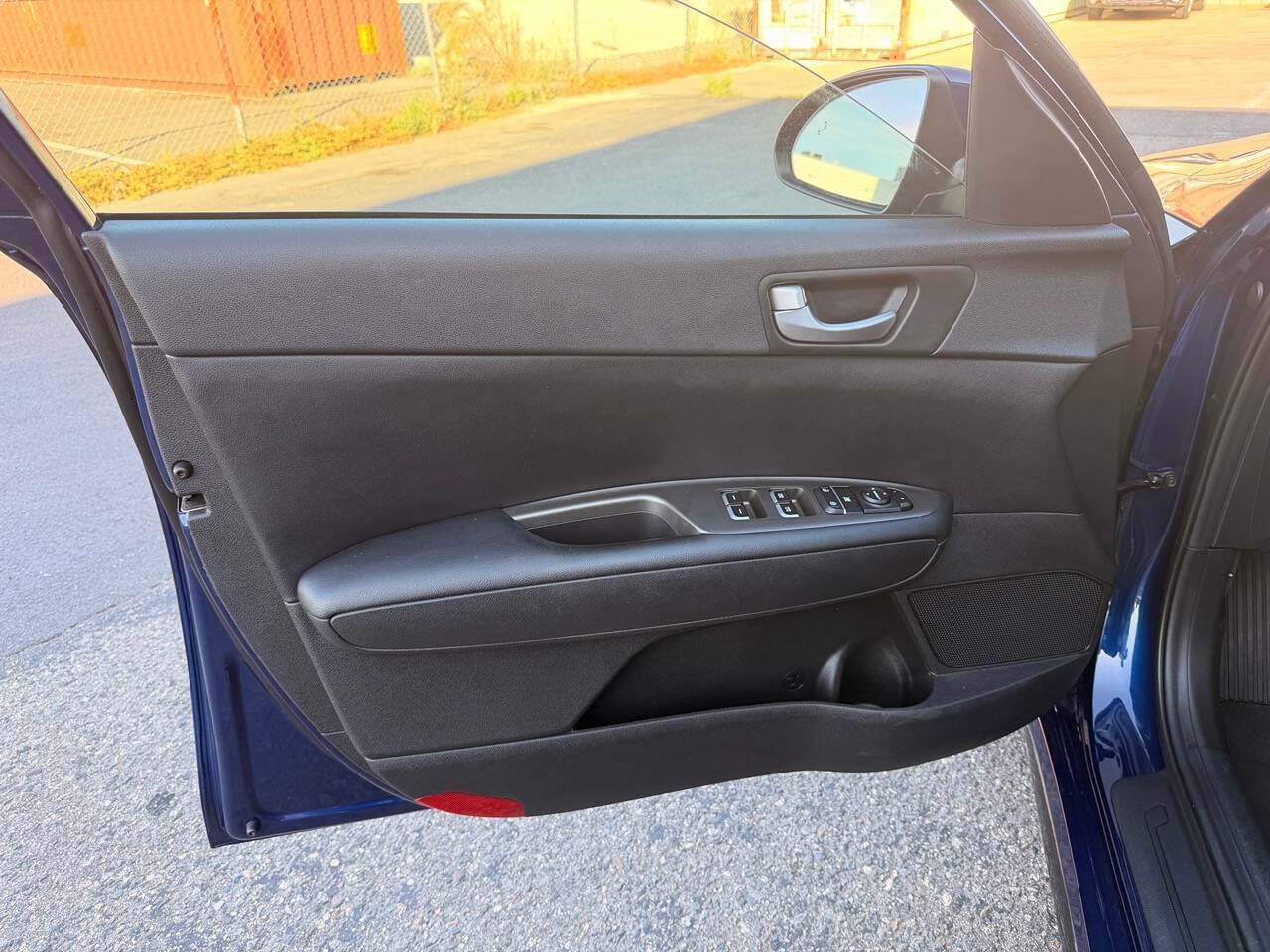 Used 2020 Kia Optima S FWD image 20