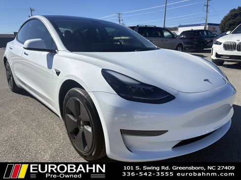 Used 2023 Tesla Model 3 Standard Range image 25