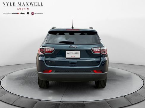 New 2026 Jeep Compass Latitude AWD/4WD image 14