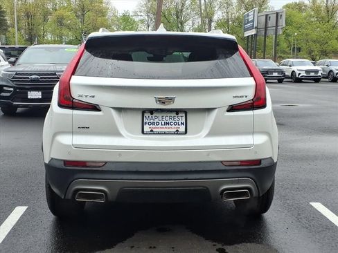 Used 2022 Cadillac XT4 Premium Luxury w/ Enhanced Visibility Package AWD/4WD image 22