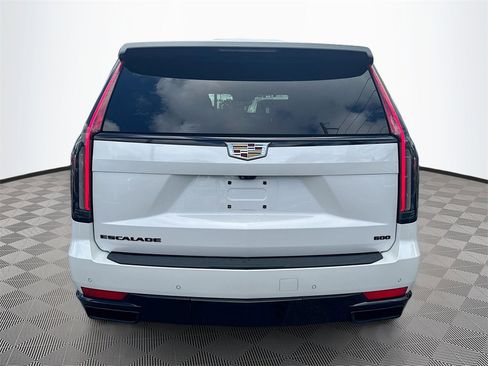 Used 2022 Cadillac Escalade Sport w/ Touring Package image 7