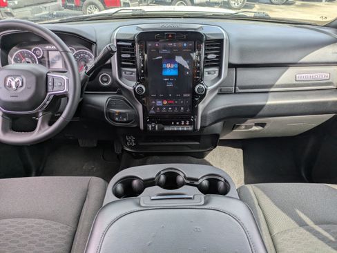 Used 2026 RAM 2500 Big Horn AWD/4WD image 13