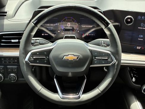 New 2026 Chevrolet Suburban High Country AWD/4WD image 21