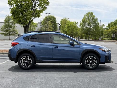 Used 2018 Subaru Crosstrek 2.0i Premium image 8