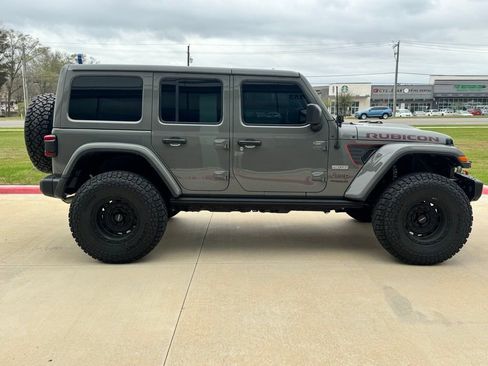 Used 2020 Jeep Wrangler Unlimited Rubicon w/ Quick Order Package 28Y Recon AWD/4WD image 5