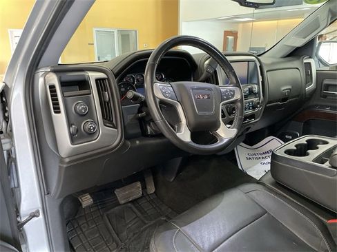 Used 2018 GMC Sierra 1500 SLT w/ SLT Premium Package image 11