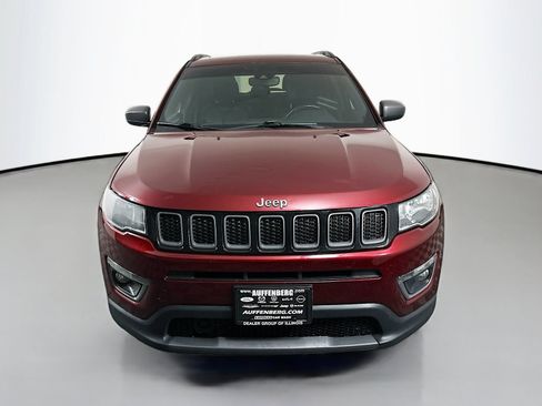 Used 2021 Jeep Compass Latitude w/ Sun and Sound Group FWD image 2
