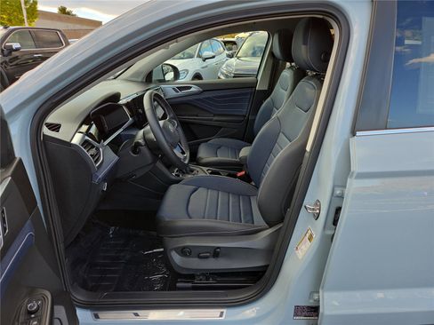 Certified 2025 Volkswagen Taos SEL image 13