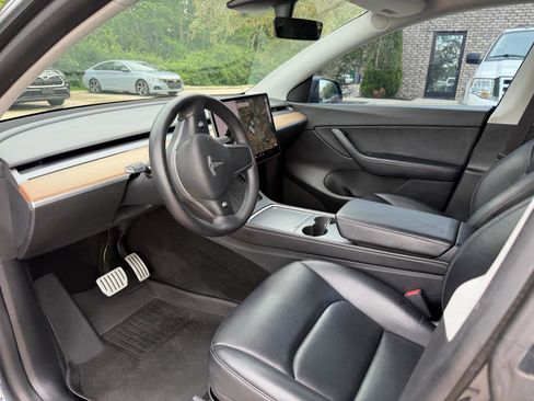Used 2021 Tesla Model Y Performance AWD/4WD image 11